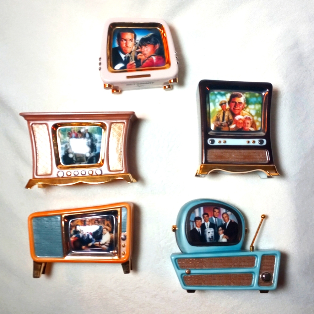 TV Tunes Music Box Collection